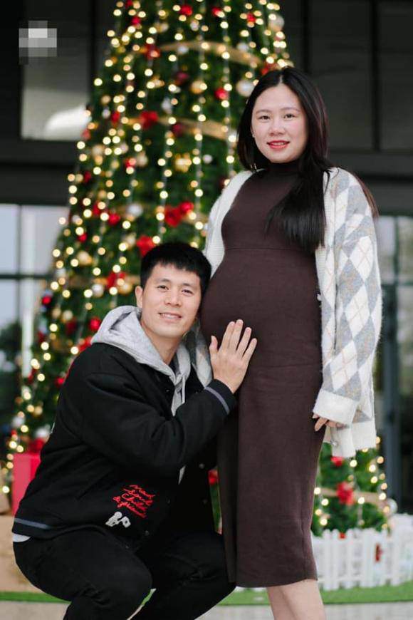 Cầu thủ Trần Đình Trọng hạnh phúc đón con trai đầu lòng ngày đầu năm mới, anh em cầu thủ thi nhau chúc mừng - 4