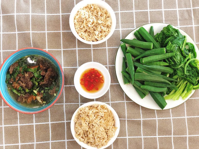 9X khoe cơm đơn giản 150k/ngày, giảm hẳn 10kg nhờ các bữa ăn tự nấu - 3