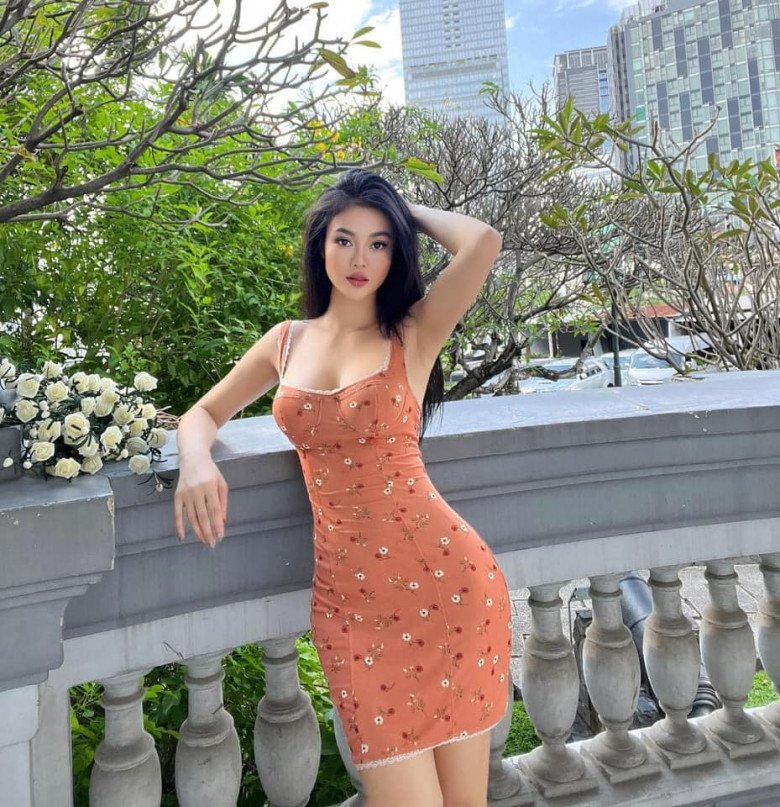 “Hoa hậu ăn chơi nhất Sài thành” khoe dáng đẹp ná thở dù đã sinh nở, có con cũng không kìm được vẻ sexy - 4