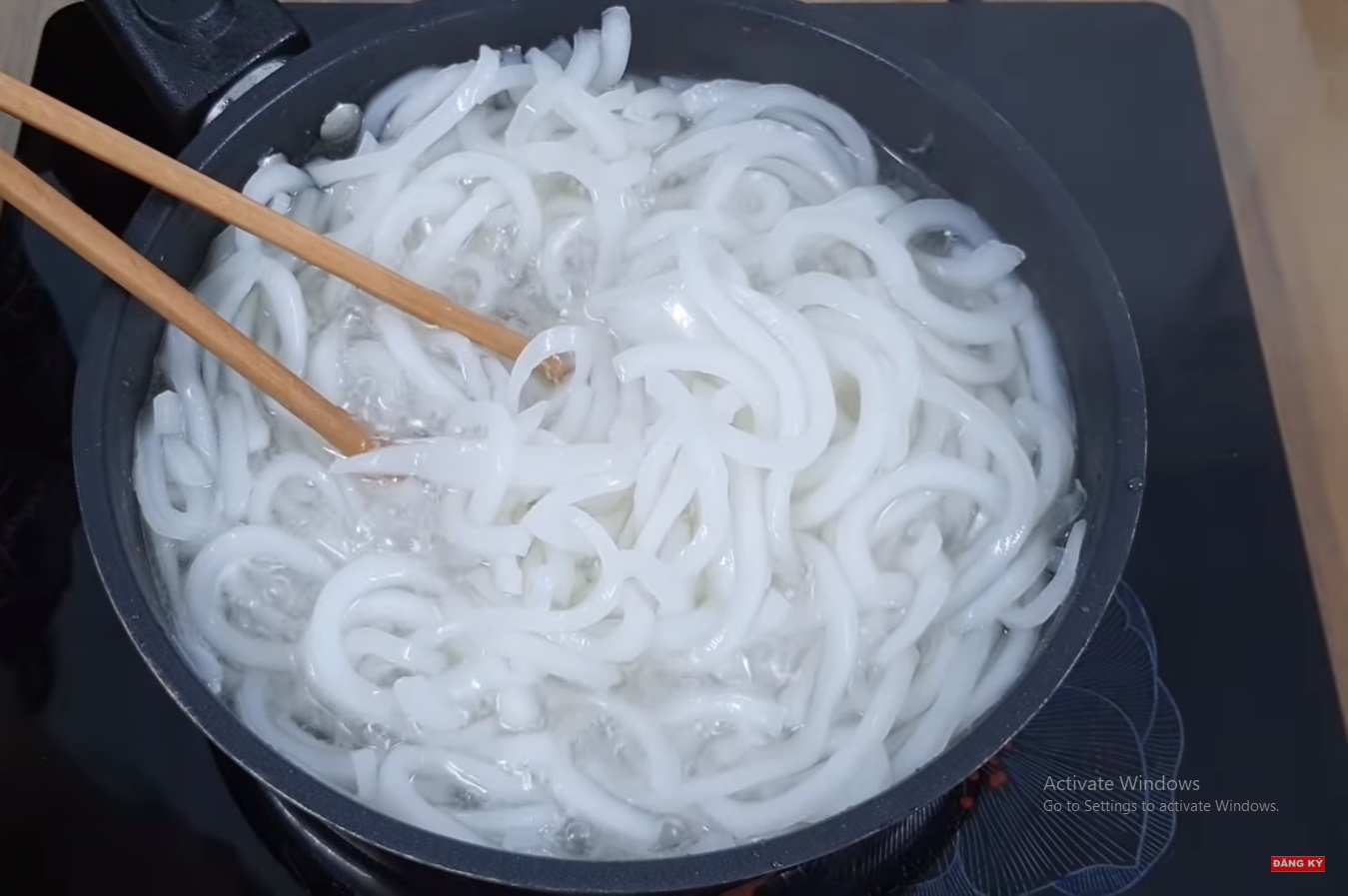 Làm mứt nhớ ngâm dừa vào thứ nước này, mứt dừa dẻo ngon, trắng đẹp không sợ bị chảy nước - 13