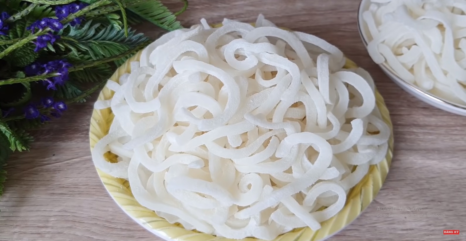 Làm mứt nhớ ngâm dừa vào thứ nước này, mứt dừa dẻo ngon, trắng đẹp không sợ bị chảy nước - 17