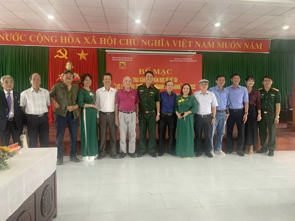 Nhà văn Châu La Việt: Kỷ niệm và ấn tượng văn chương năm Nhâm Dần 2022 - 1