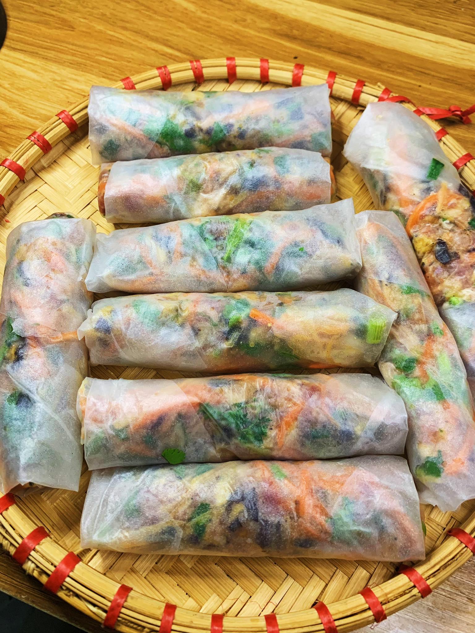 Tết rán nem bày cỗ đừng cho miến, cứ thêm loại bột này nem giòn tan, vàng ruộm không bao giờ ỉu - 14