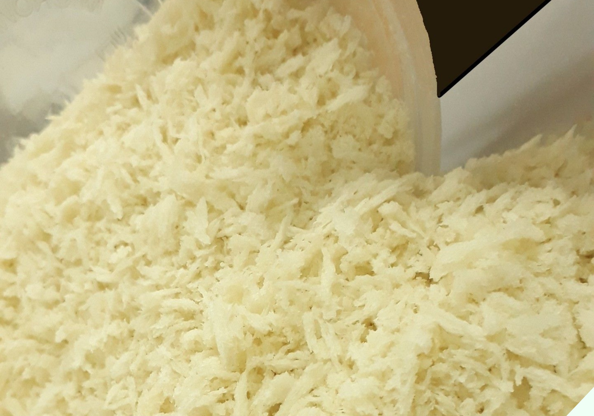 Tết rán nem bày cỗ đừng cho miến, cứ thêm loại bột này nem giòn tan, vàng ruộm không bao giờ ỉu - 4