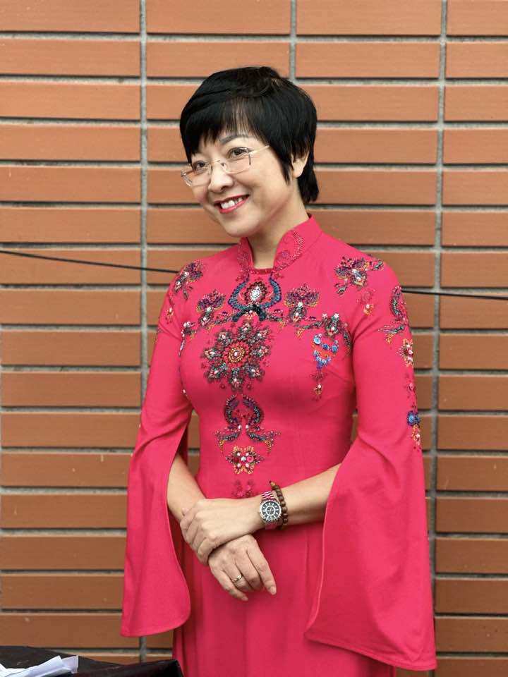 PV MC Thảo Vân - nữ MC 20 năm dẫn Táo Quân đêm giao thừa, hé lộ con trai có thể nối nghiệp truyền thông giống mẹ - 6