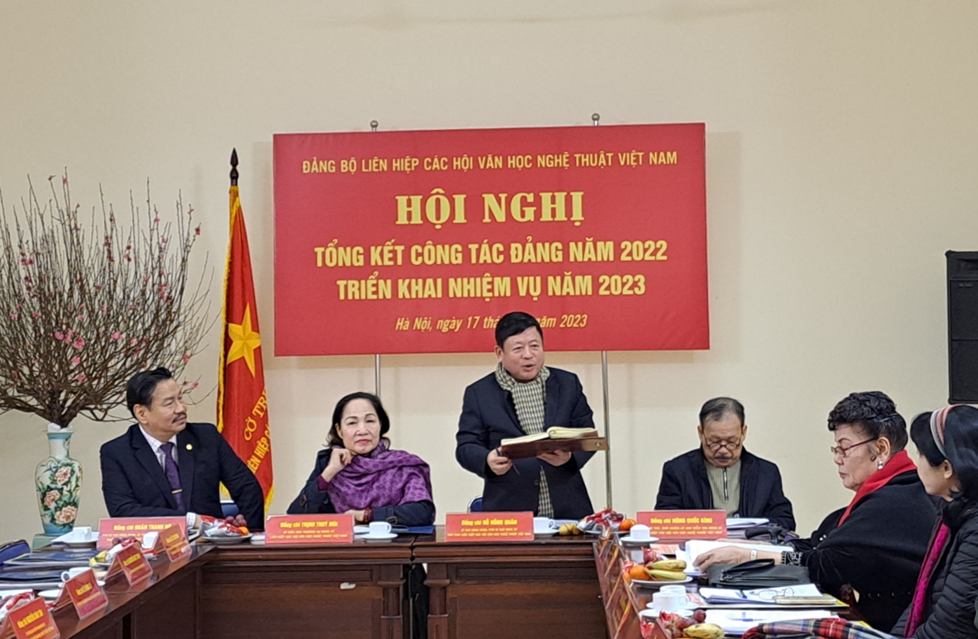 Nhìn lại công tác Đảng năm 2022 của Đảng bộ Liên hiệp các Hội Văn học nghệ thuật Việt Nam - 1