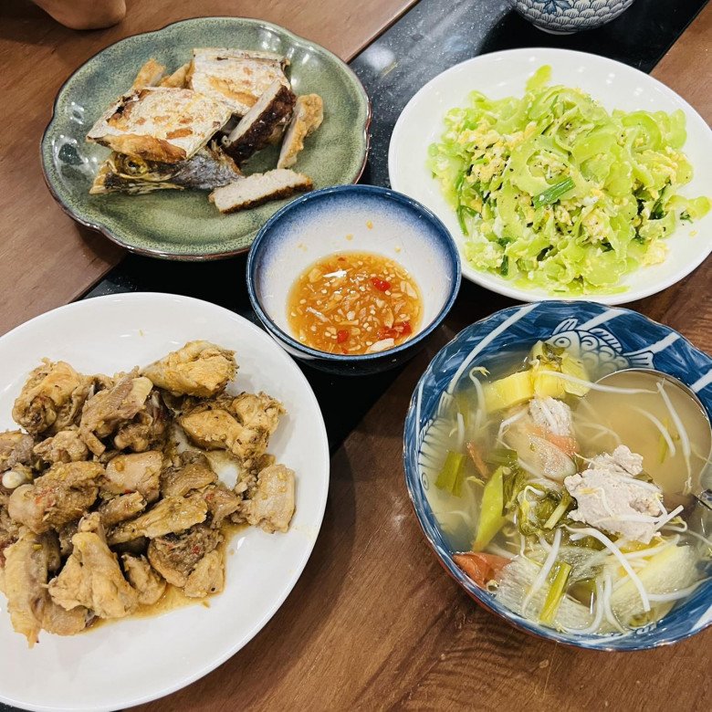 Nữ diễn viên Quảng Ngãi vừa sinh con, anh trai ruột quá tâm lý: Về quê vẫn nấu đồ Tết cho em ở lại ăn - 6