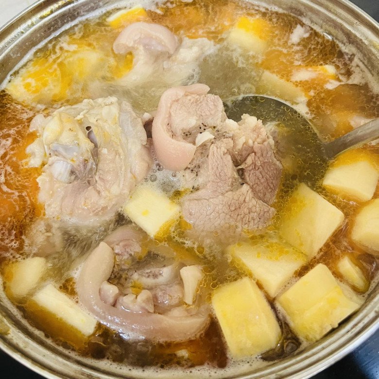 Nữ diễn viên Quảng Ngãi vừa sinh con, anh trai ruột quá tâm lý: Về quê vẫn nấu đồ Tết cho em ở lại ăn - 4