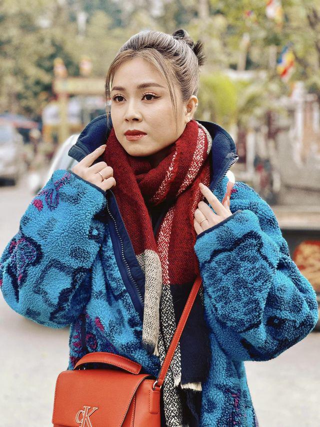 MC Hoàng Linh &#34;Chúng tôi là chiến sĩ&#34; ủng hộ con trai lớp 4 có bạn gái, tiết lộ lý do 7 năm lấy chồng chưa có con chung - 8