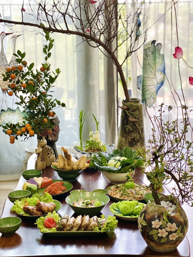 Chị em chia sẻ mâm cỗ Tết đặc sắc ngập mạng xã hội, mỗi nhà một vẻ không ai giống ai - 11