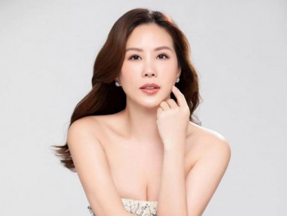 Nhan sắc của Hoa hậu Thu Hoài ở tuổi 47 khiến khán giả trầm trồ