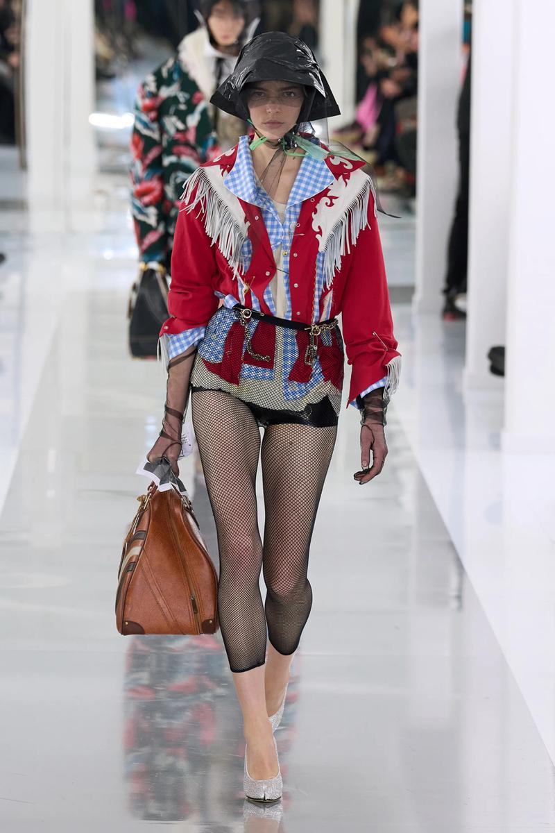 Sự ma mị, cổ điển đẹp phát mê của nhà mốt Margiela trong Tuần lễ thời trang Paris - 6