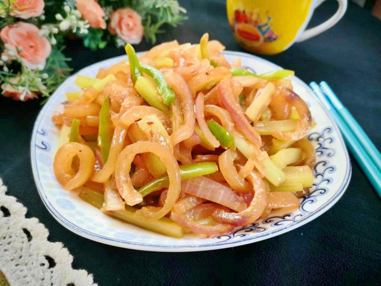 Bộ phận này của lợn nhiều người vứt bỏ thực ra rất ngon, giá lại rẻ ăn vào đẹp da các chị em mê mẩn - 8