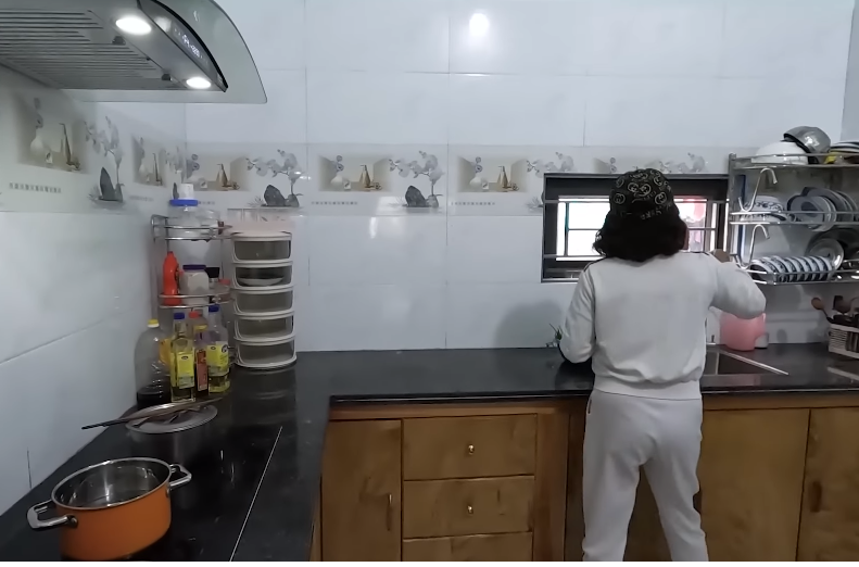 Bên trong ngôi nhà tiền tỷ ở Thanh Hóa của "cô gái trăm triệu khiến Trấn Thành phát cuồng" - 3