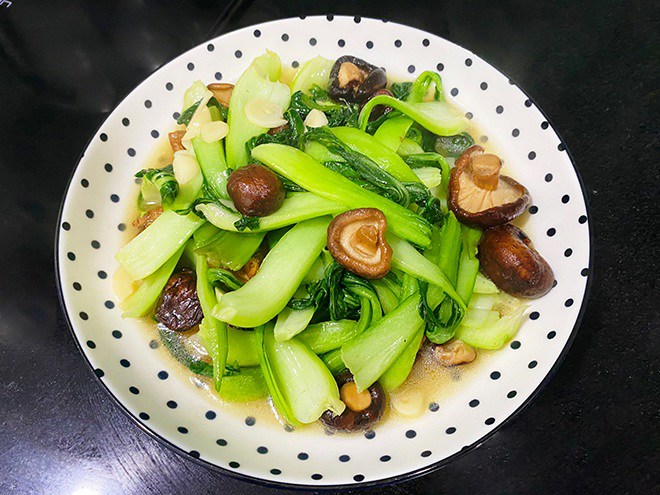 Hôm nay nấu gì: Bữa chiều có món "ăn trôi cả nồi", thêm loại quả siêu giàu vitamin C giòn giòn đã miệng - 9