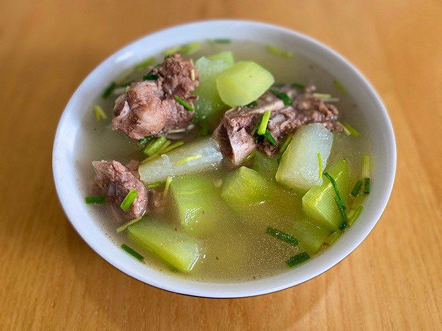 Hôm nay nấu gì: Bữa chiều có món "ăn trôi cả nồi", thêm loại quả siêu giàu vitamin C giòn giòn đã miệng - 5