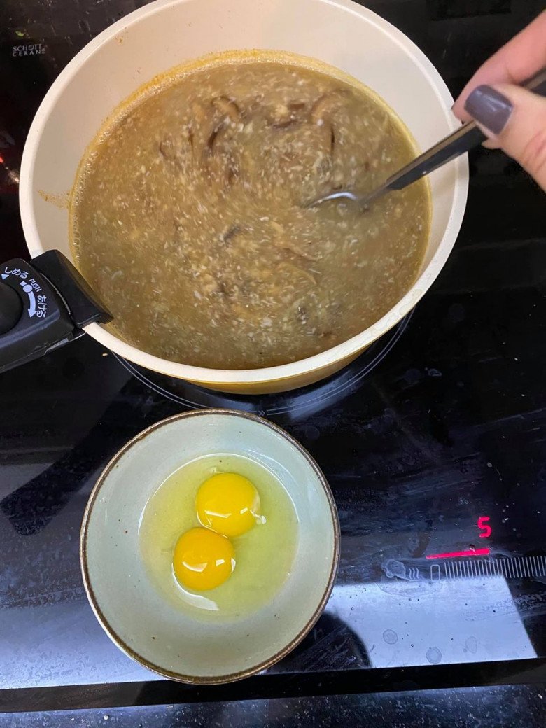 &#34;Vợ anh Núi&#34; chia sẻ chuyện nấu ăn cùng 4 người đàn ông gây tò mò, ngoài đời cực đảm làm MC Đan Lê phải nể - 6