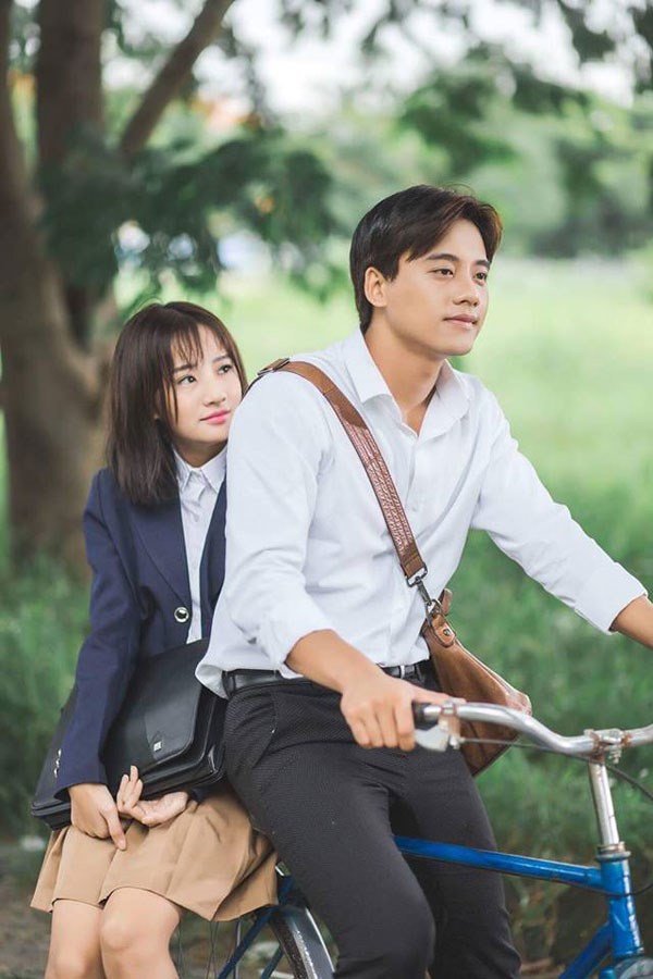 Nữ chính MV triệu view "em gái mưa" mang bầu cực hạnh phúc nhưng sau sinh liên tục bị trầm cảm - 1