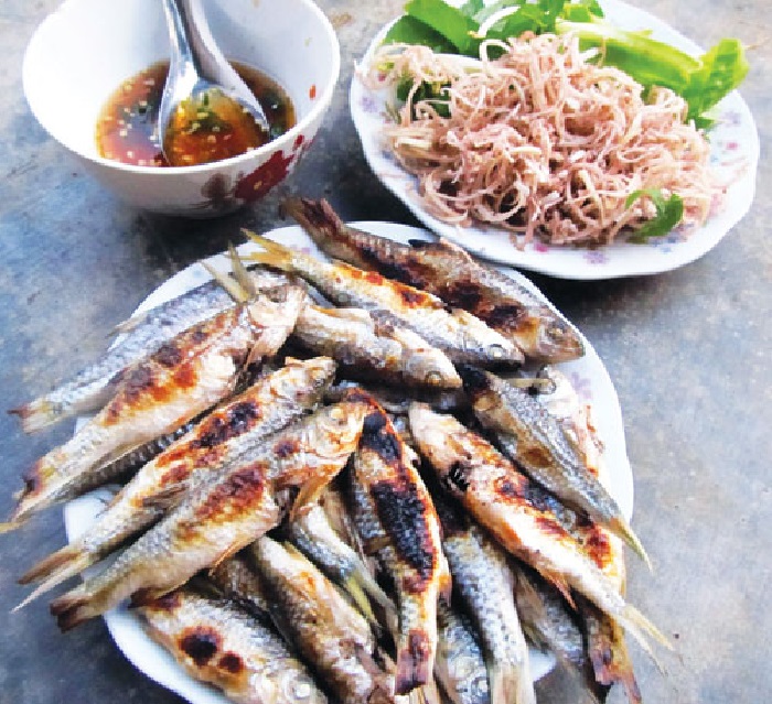 Loại cá từng thất sủng xưa chẳng ai ăn nay bán 90.000đ/kg, mua về kho với nghệ được món ngon &#34;tụt lưỡi&#34; - 2
