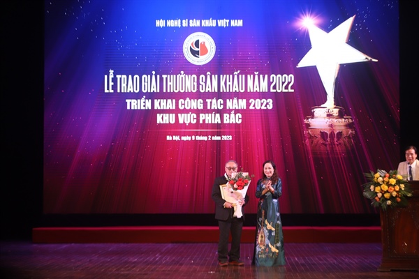Sân khấu Việt Nam năm 2022 có sự chuyển mình, sôi động, tiến bộ về mọi mặt - 3
