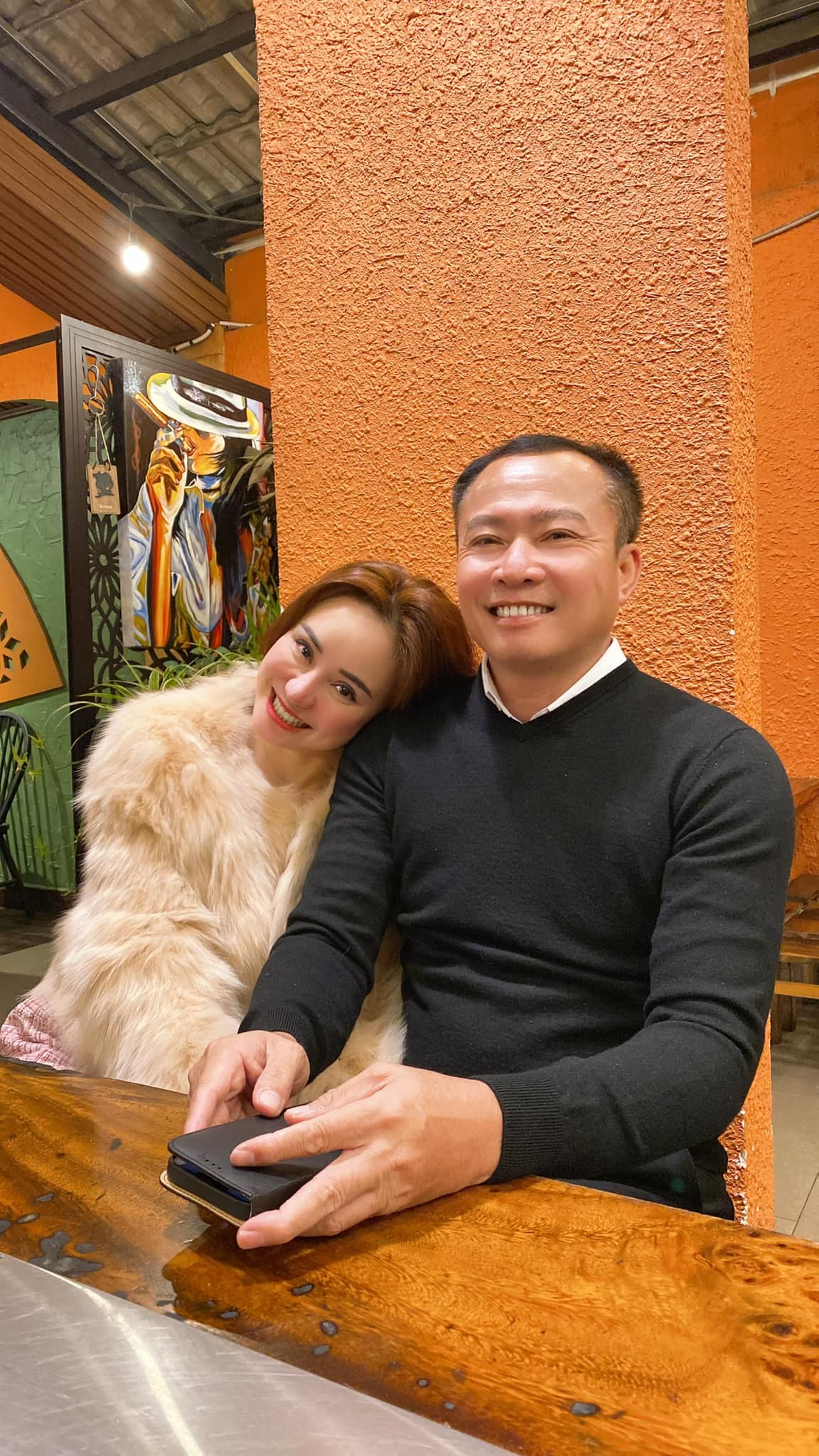 Vy Oanh chia sẻ bất ngờ về tính cách thật của ông xã doanh nhân trên sóng truyền hình - 3