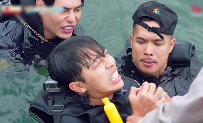 Một sao nam bị trật khớp vai, chấn thương chảy máu trong show "2 ngày 1 đêm" - 3