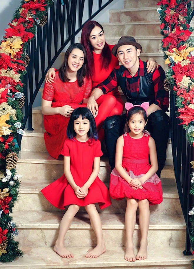 Mỹ nhân gốc Việt làm mẹ 3 con sau 2 đời chồng, 53 tuổi dạy con khéo lại trẻ đẹp khiến bạn trai kém 12 tuổi mê tít - 18