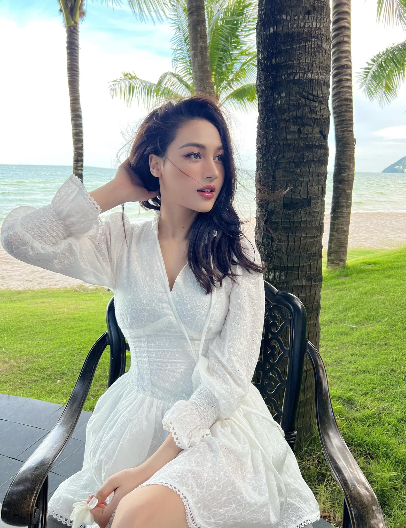 Chân dài người Ê-đê cá tính với mốt no-bra - 5