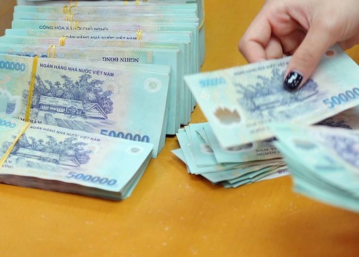 Nóng tuần qua: Bất ngờ loạt ngân hàng tiếp tục điều chỉnh mạnh lãi suất tiết kiệm - 1