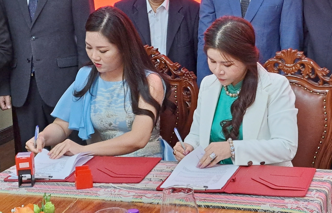 Lễ Ký kết hợp tác Chương trình du học nghề làm đẹp tại Hàn Quốc - 1