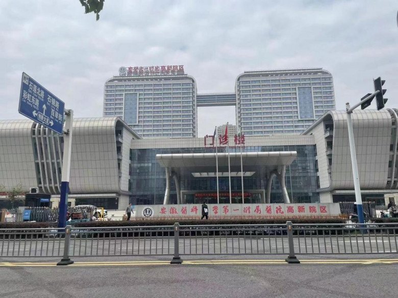 Sinh con ra phát hiện đứa trẻ không giống mình và sự nhầm lẫn tai hại của bệnh viện - 1