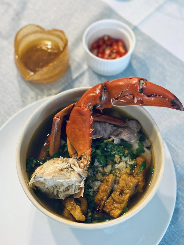 Cựu người mẫu Minh Anh - tình cũ Lê Công Tuấn Anh giờ vẫn trẻ đẹp, tài nấu ăn làm Đoan Trang bái phục - 5