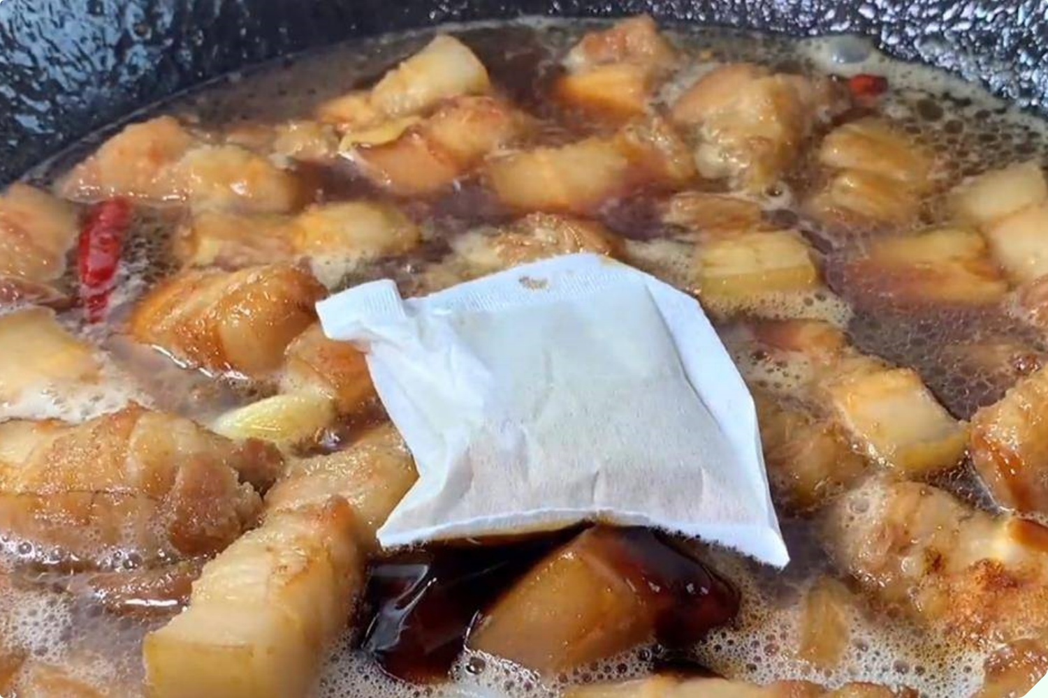 Nấu thịt kho đừng cho nước, cứ thêm thứ này vào thịt mềm ngon, đậm đà mà không bị ngấy - 15
