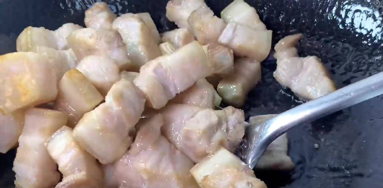 Nấu thịt kho đừng cho nước, cứ thêm thứ này vào thịt mềm ngon, đậm đà mà không bị ngấy - 12