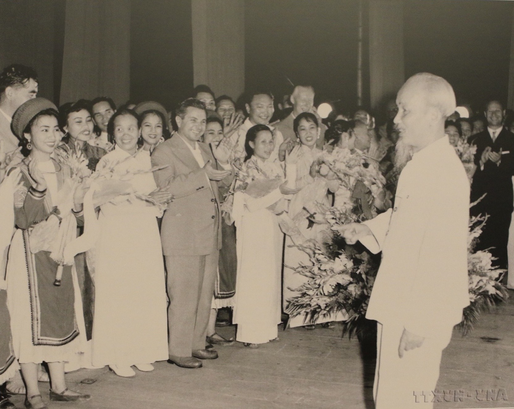 80 bức ảnh quý kỷ niệm 80 năm Đề cương về văn hóa Việt Nam - 8