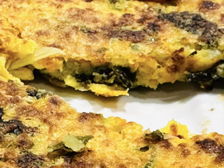 Nam MC từng cạo đầu đi tu khoe món bánh giòn "rùm rụm", nhìn qua ai cũng tưởng trứng rán! - 4