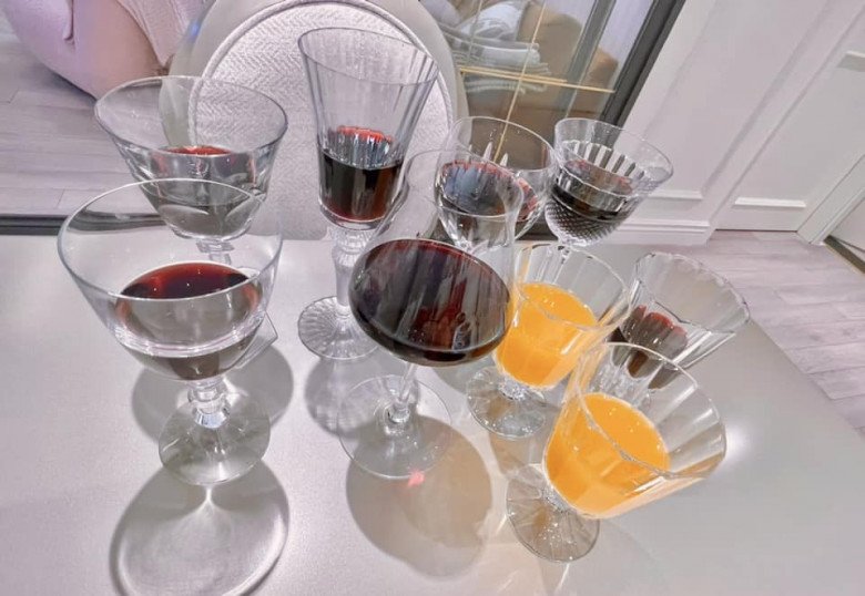 Nữ đạo diễn Ai Là Triệu Phú tự làm bữa ăn xịn như nhà hàng đãi bố ruột - 10