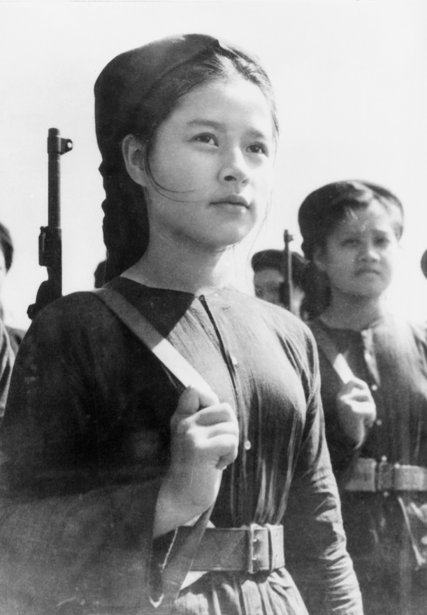 Hình tượng người phụ nữ trong ảnh nghệ thuật Việt Nam - 1