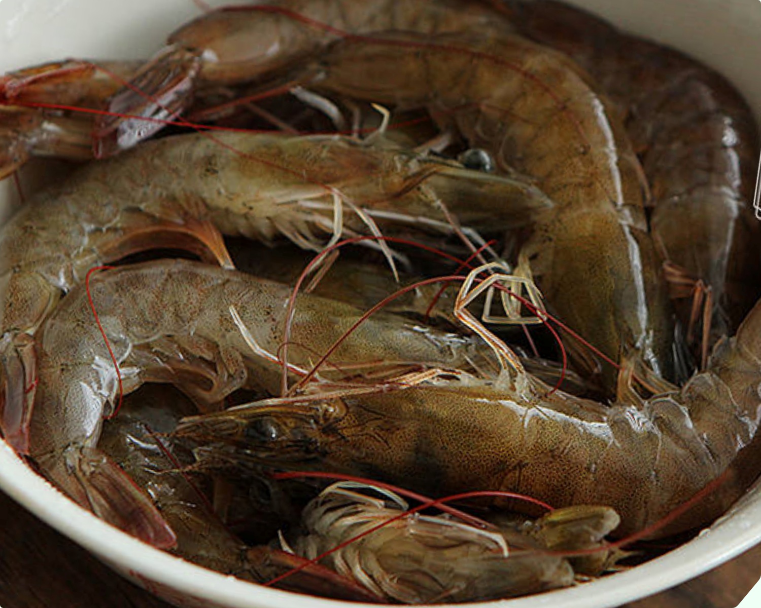 Luộc tôm cứ dùng loại nước này, thịt mềm ngọt không bị teo, hết sạch mùi tanh, “bao” đỏ đẹp như nhà hàng - 5