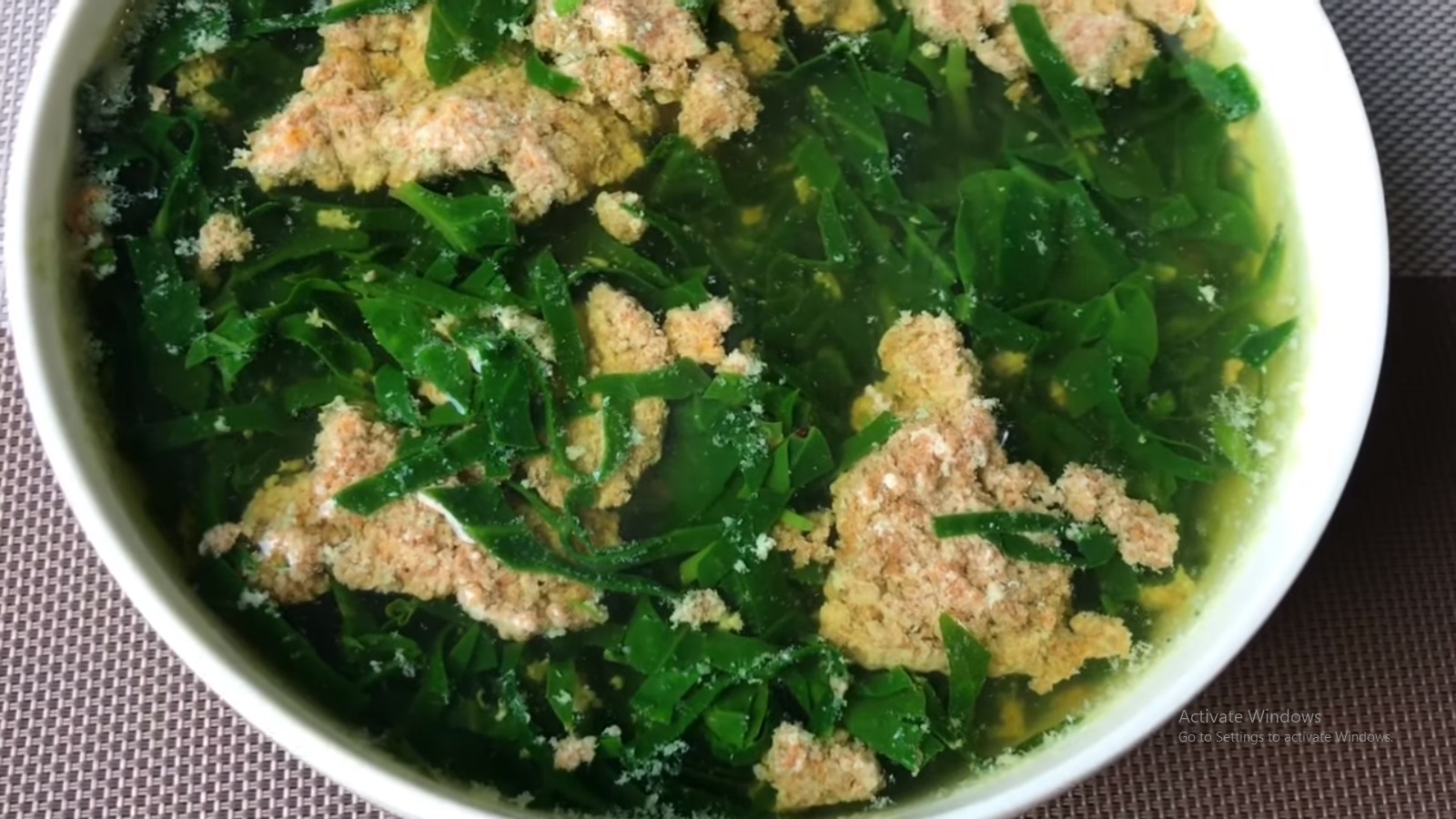 Mua cua đồng về chớ dại nấu luôn, ngâm ngay vào thứ nước này sán giun trong cua tự động bò ra nhung nhúc - 18