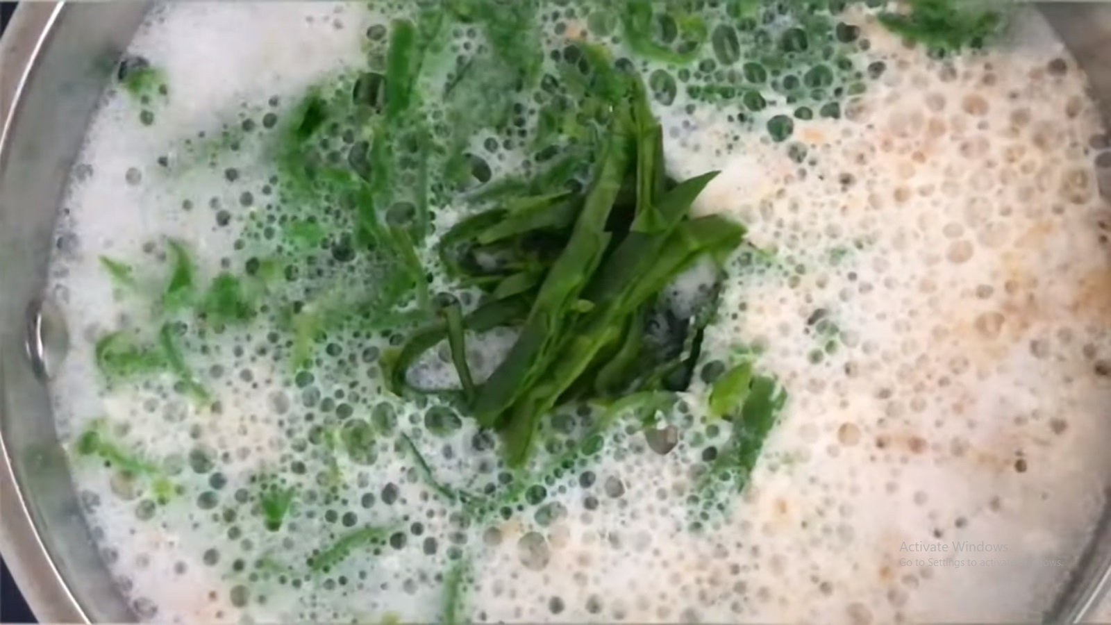 Mua cua đồng về chớ dại nấu luôn, ngâm ngay vào thứ nước này sán giun trong cua tự động bò ra nhung nhúc - 16