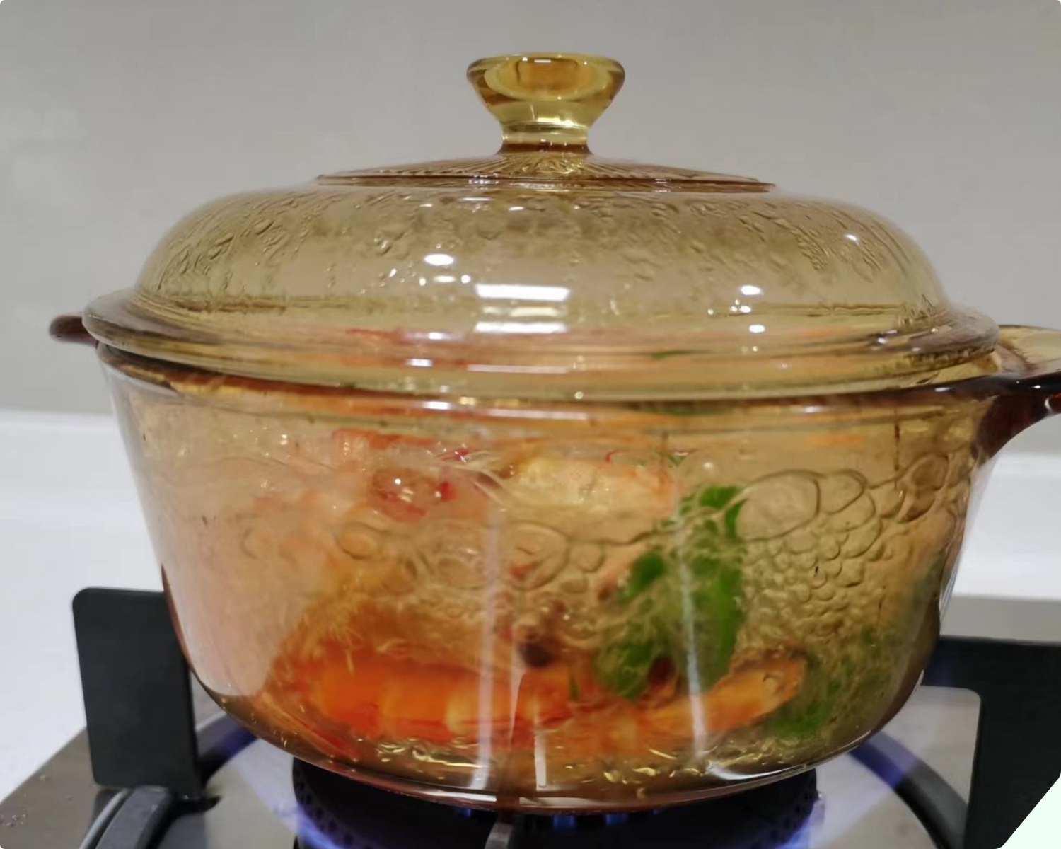 Luộc tôm cứ dùng loại nước này, thịt mềm ngọt không bị teo, hết sạch mùi tanh, “bao” đỏ đẹp như nhà hàng - 14