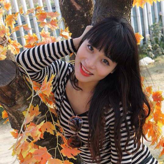 Người to như voi vì “ăn thùng uống vại”, hotgirl một thời bị chồng khóa trái cửa xa lánh, đi đẻ cả mẹ lẫn con nguy kịch - 1