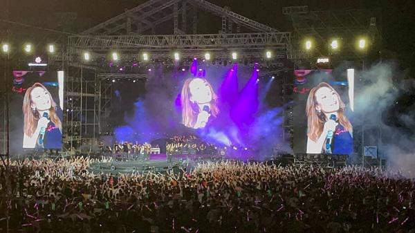 Mỹ Tâm "cầu cứu" khán giả khi di chuyển trên ô tô, tuyên bố làm điều đặc biệt sau 20 năm - 2