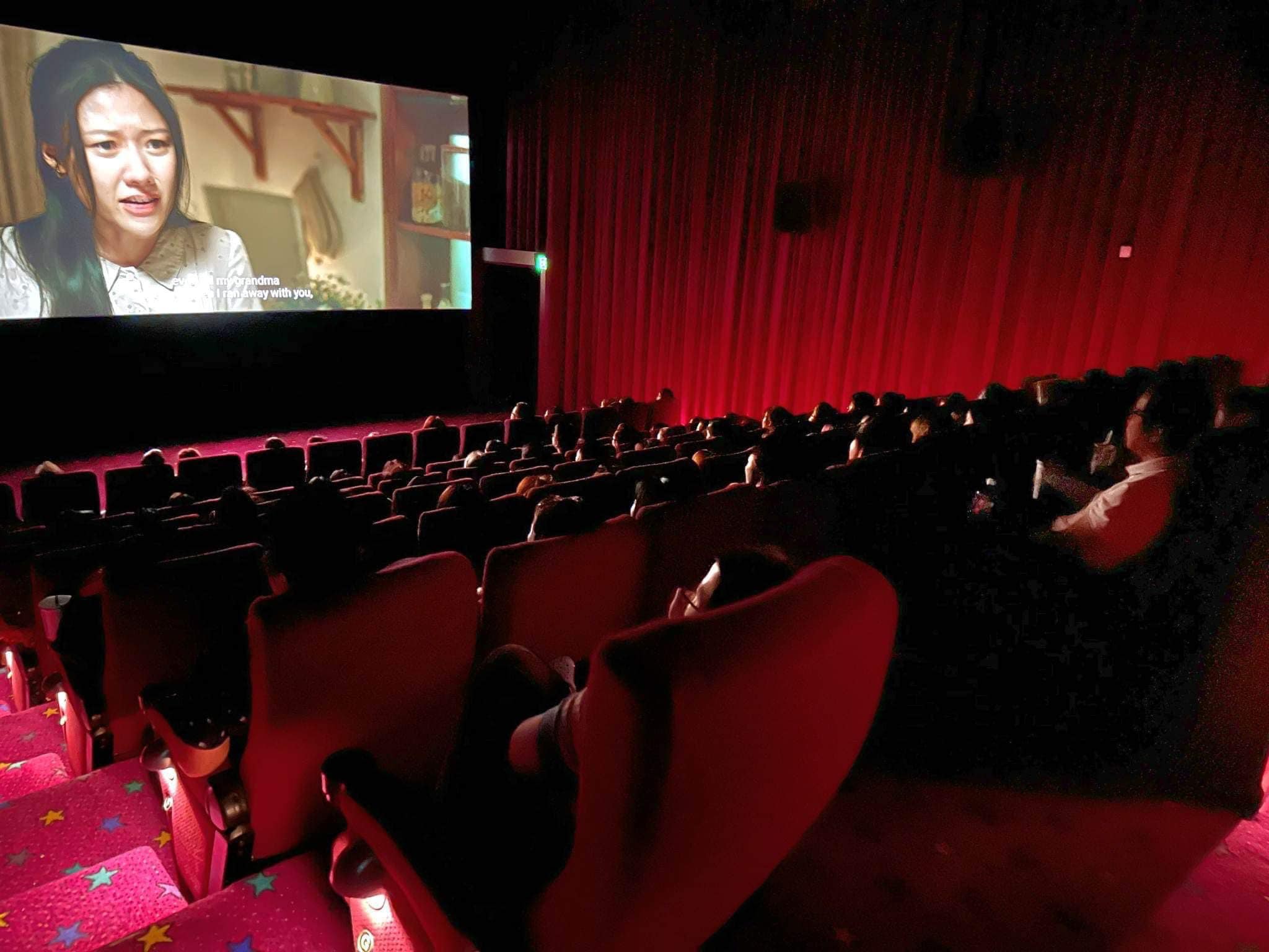 Trấn Thành báo tin vui sau khi "Nhà bà Nữ" bị TikToker "tố" ế vé ở Mỹ - 2