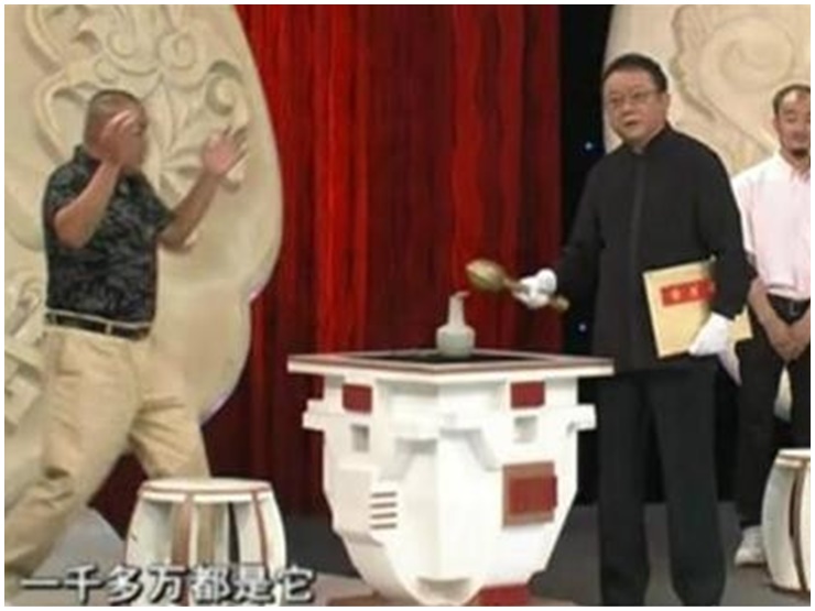 "Hòa thân" Vương Cương: 60 tuổi mới có con trai và vung tiền vào một thứ duy nhất - 5