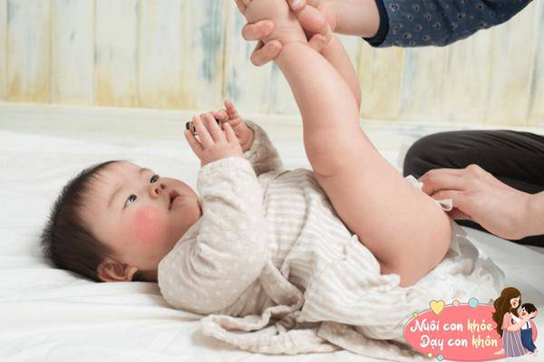 Con gái 5 tuổi luôn kêu đau khi đi tiểu, mẹ đưa con đi khám nhưng kết quả nhận được khiến mẹ &#34;xanh mặt&#34; - 4
