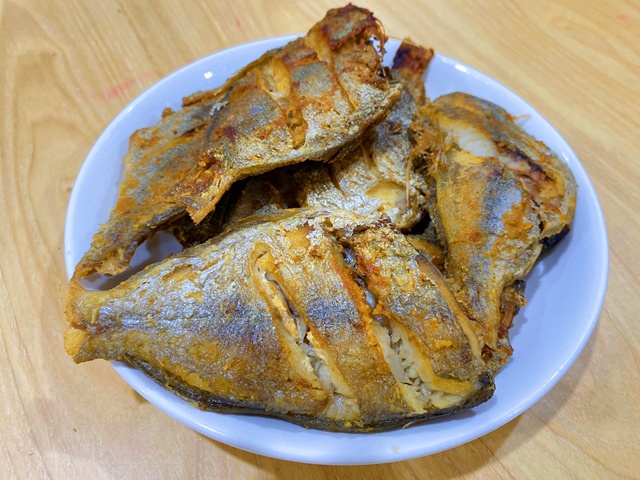 Hôm nay nấu gì: Bữa chiều có món cá tên cực lạ, món phụ giải ngán rất ngon - 3