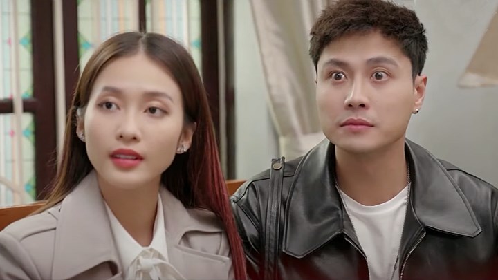 “Bất thình lình” với gia đình tam nam cùng cô con dâu ăn vạ hài nhất vịnh Bắc Bộ - 5