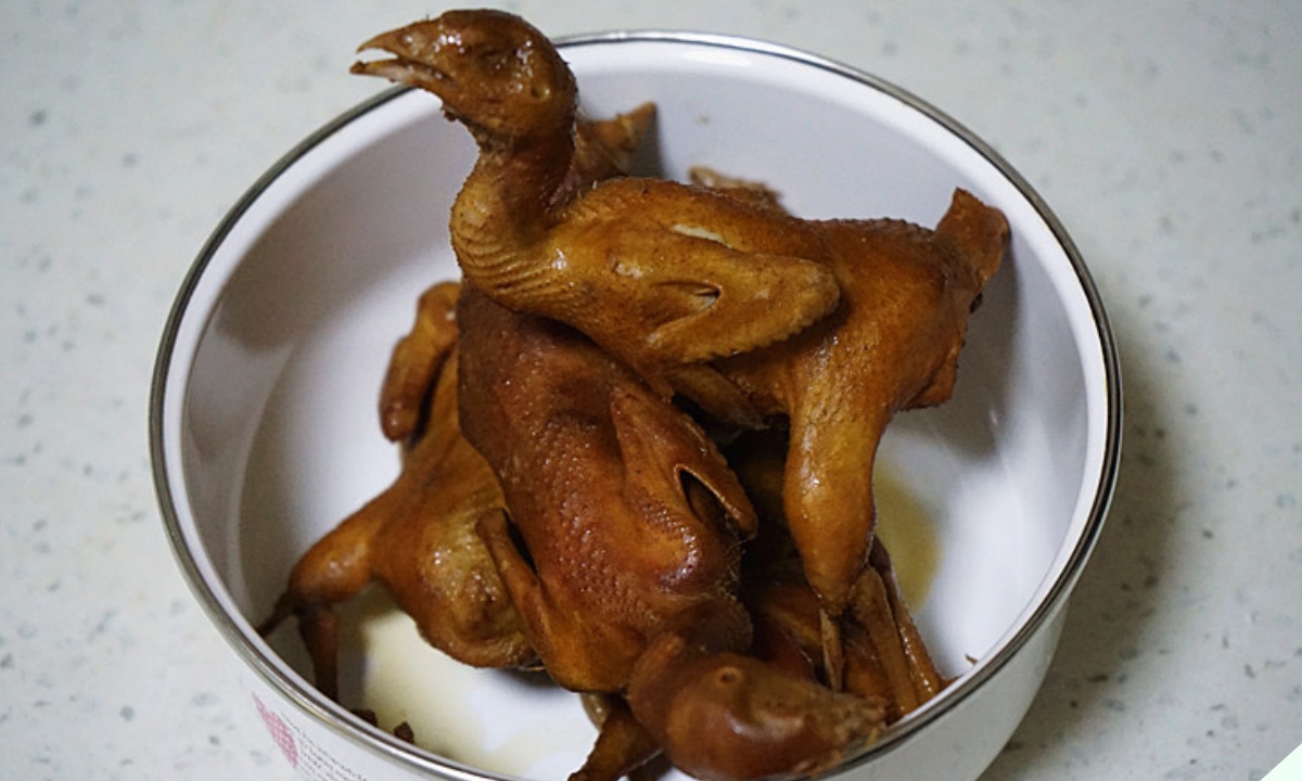 Thịt con bé tí được ví là “sâm động vật”, nấu lên ngon và bổ hơn thịt gà nhưng ít người biết ăn - 8